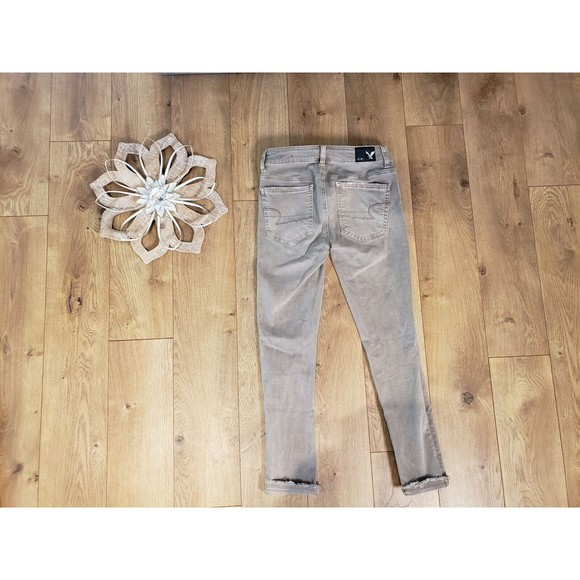 AMERICAN EAGLE 360 SUPER STRETCH Taupe Gray JEGGING CROP JEANS SIZE 2 - Picture 2 of 8